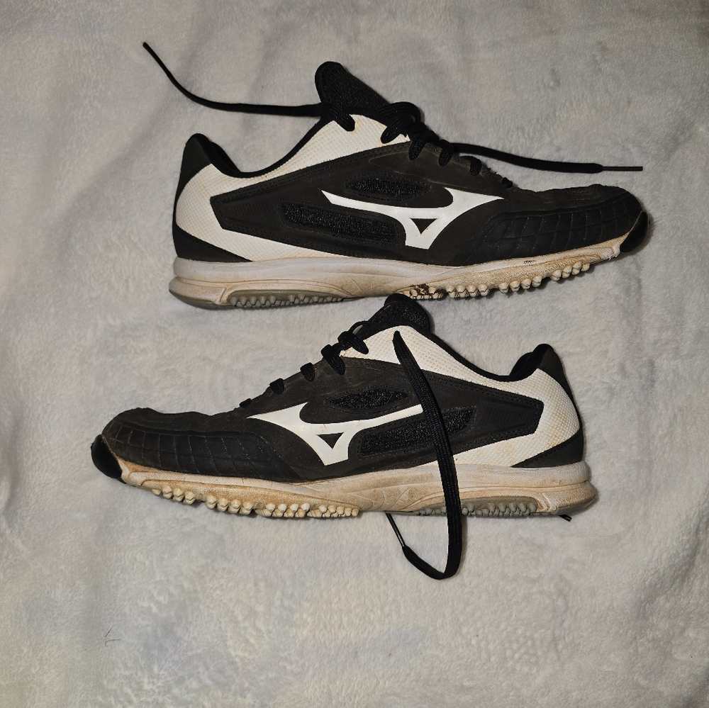 Mens Turf Shoes